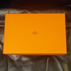 HERMES box 12"x8"x4.5" plus dust bag, ribbon and gift paper
